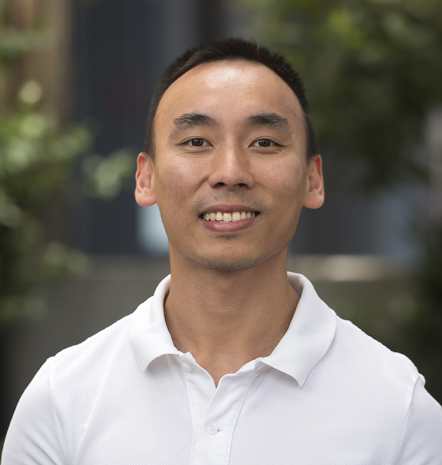 Dr James C. Pang